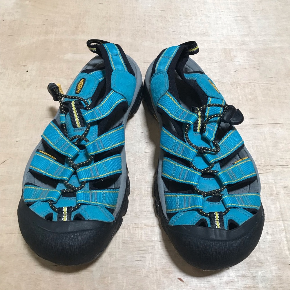 Keen Blue Waterproof Hiking Sandals Size 8.5